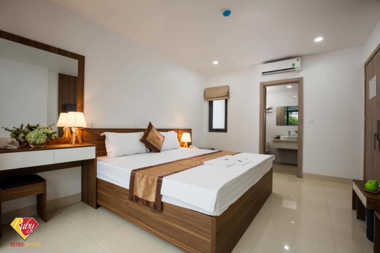 Ruby Hotel Cat Ba Dong Khe Sau Exterior photo